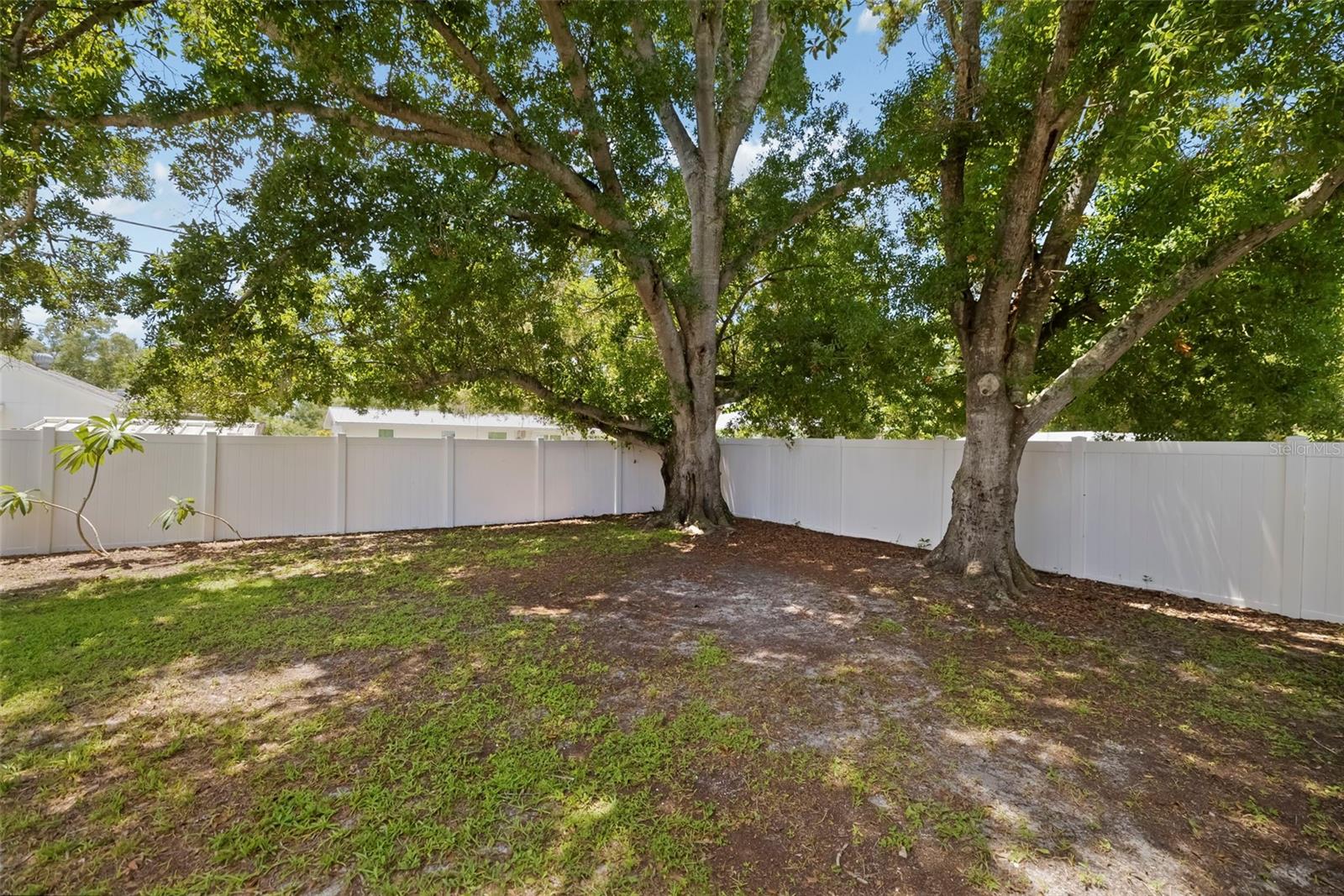 2702 GRAND CAYMAN ST — photo 39