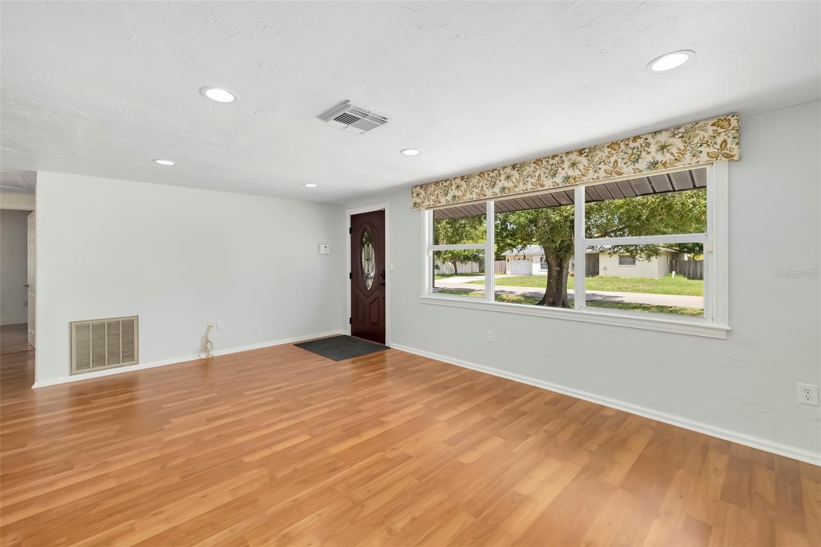 2702 GRAND CAYMAN ST — photo 7