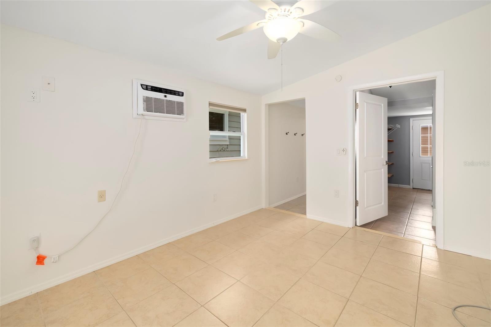 2702 GRAND CAYMAN ST — photo 22