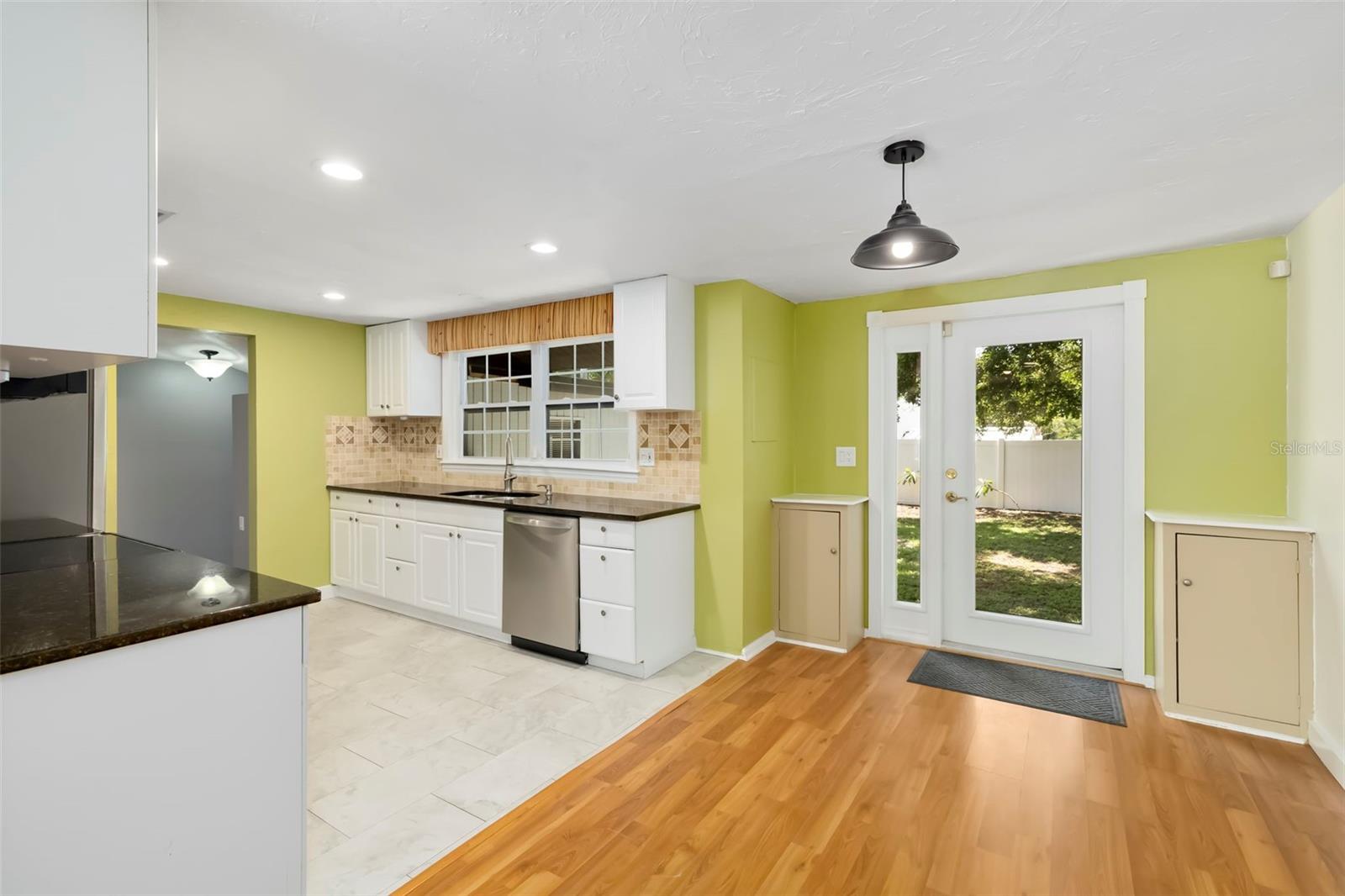 2702 GRAND CAYMAN ST — photo 13