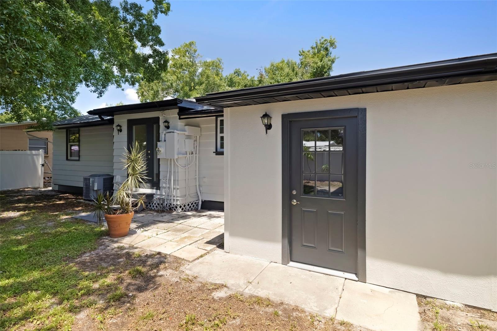 2702 GRAND CAYMAN ST — photo 32