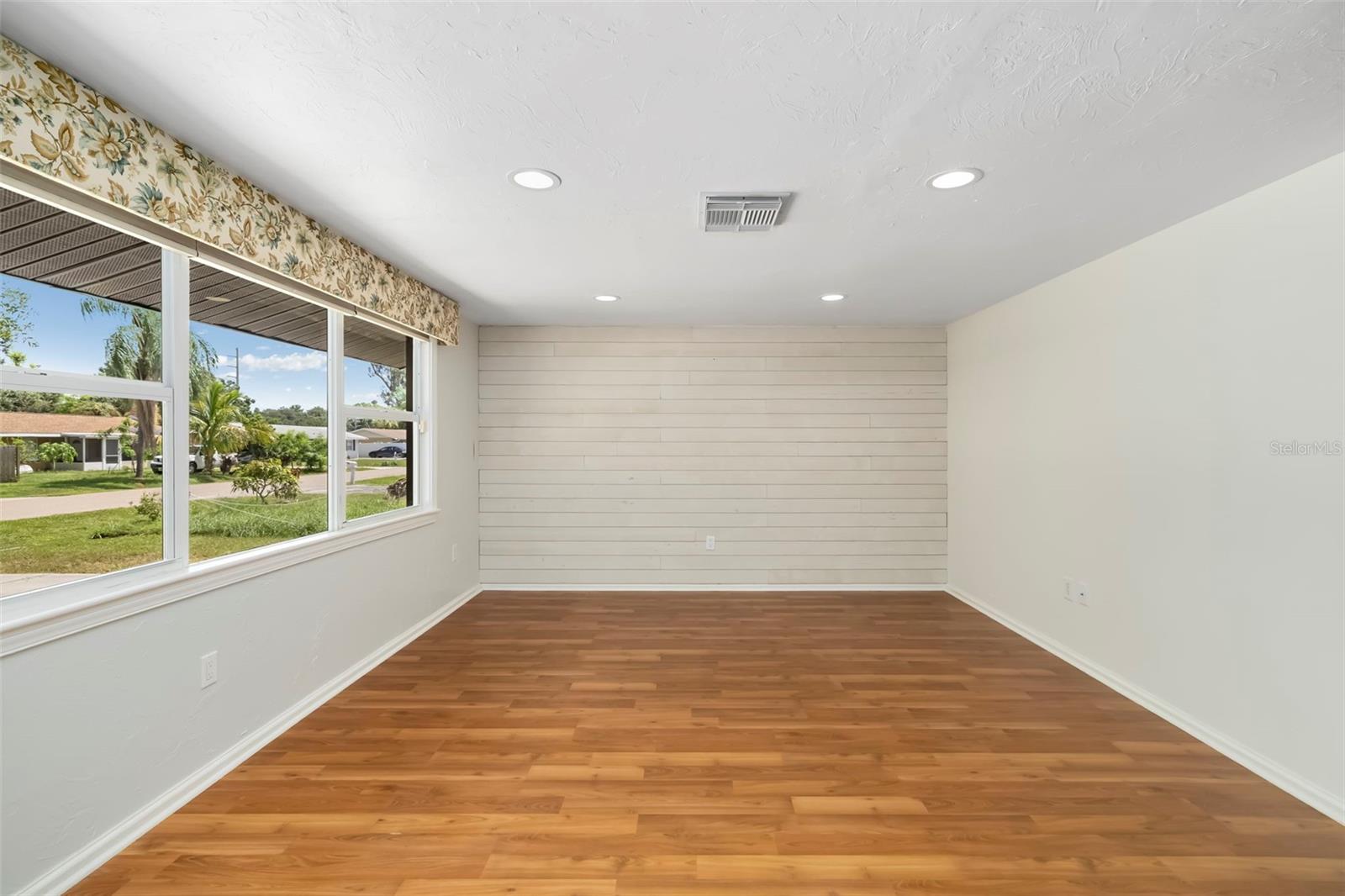 2702 GRAND CAYMAN ST — photo 5