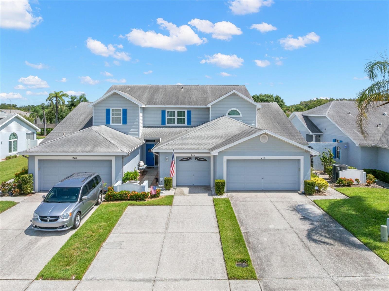 216 HEMINGWAY DR — photo 34