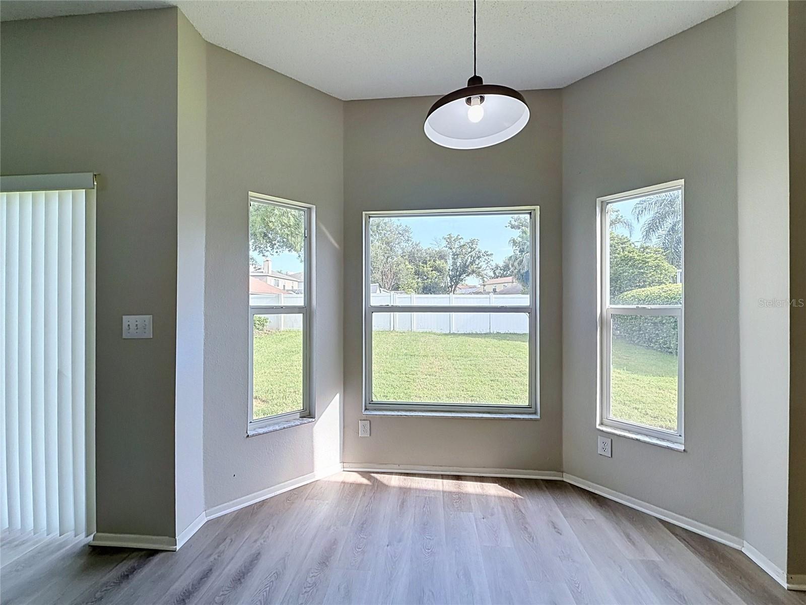 27402 CORAL SPRINGS DR — photo 14