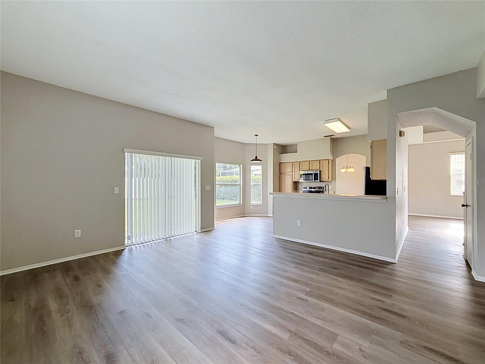 27402 CORAL SPRINGS DR — photo 20