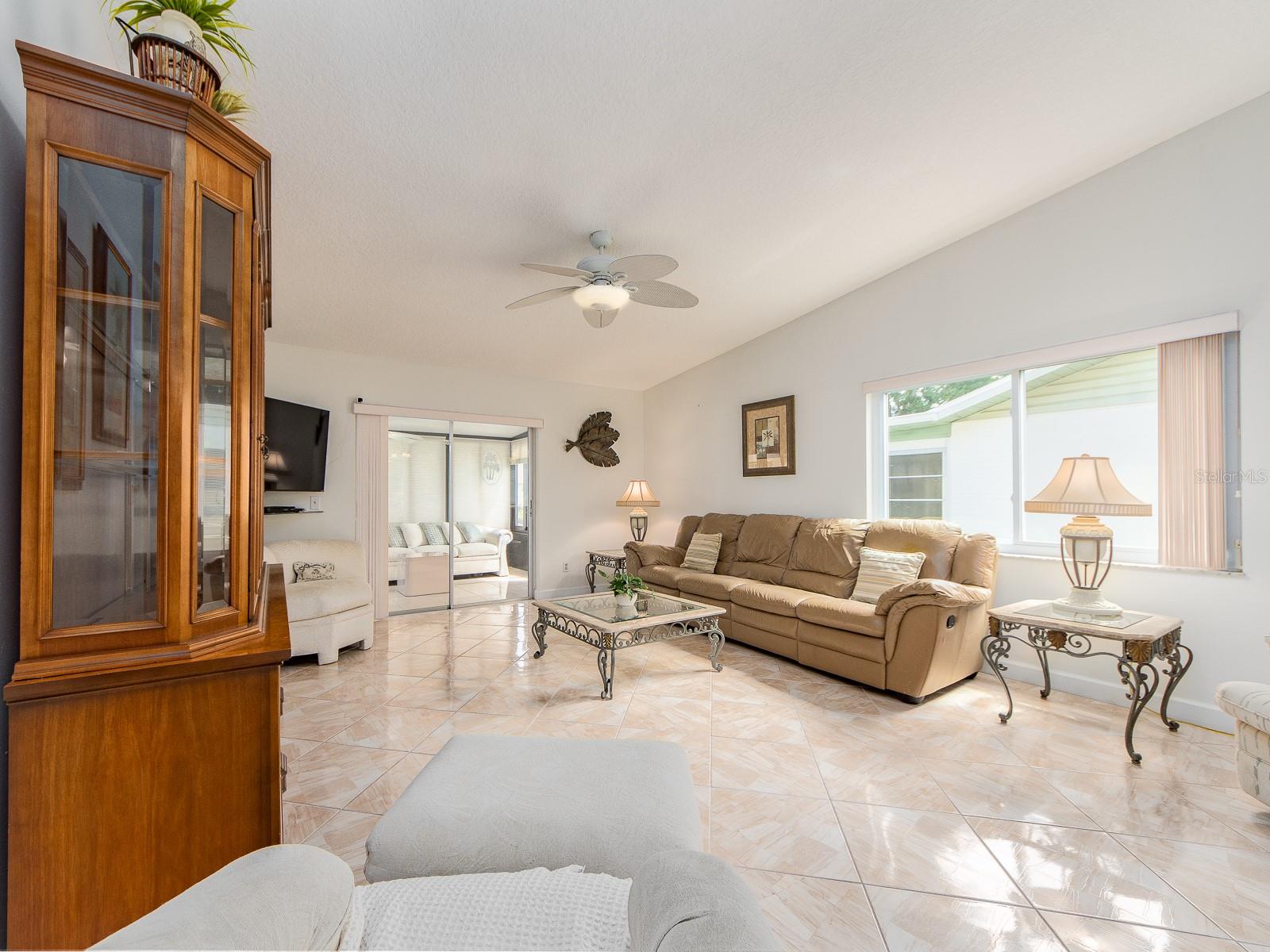 3253 MCMATH DR — photo 7