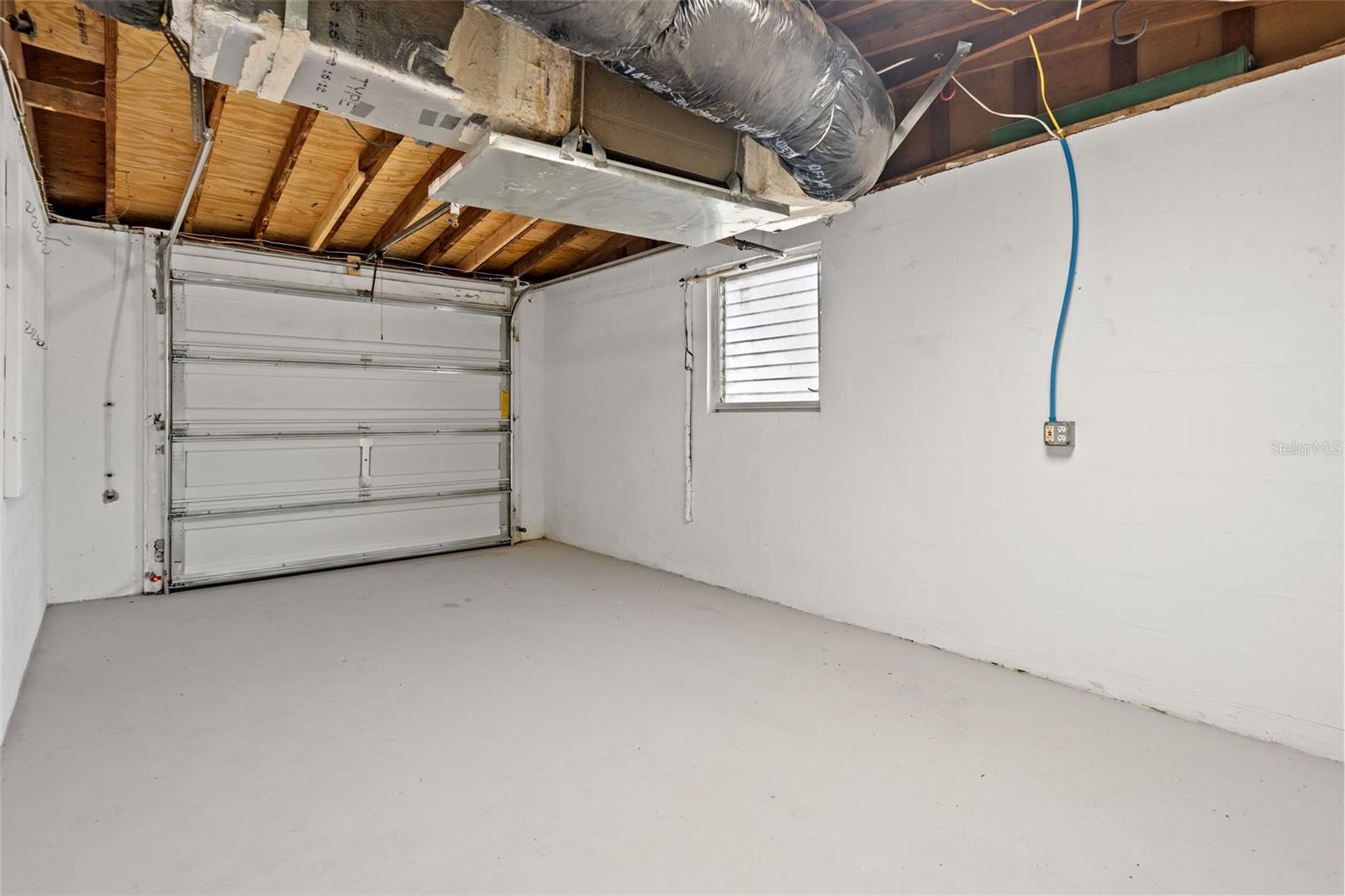 2187 DIXIE GARDEN LOOP — photo 25