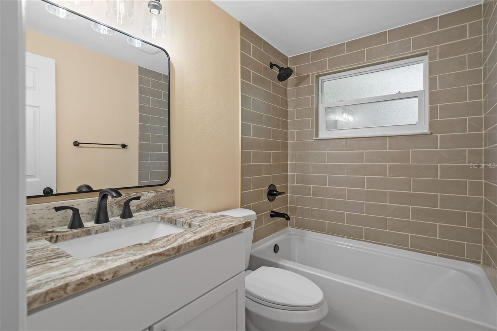 2187 DIXIE GARDEN LOOP — photo 20