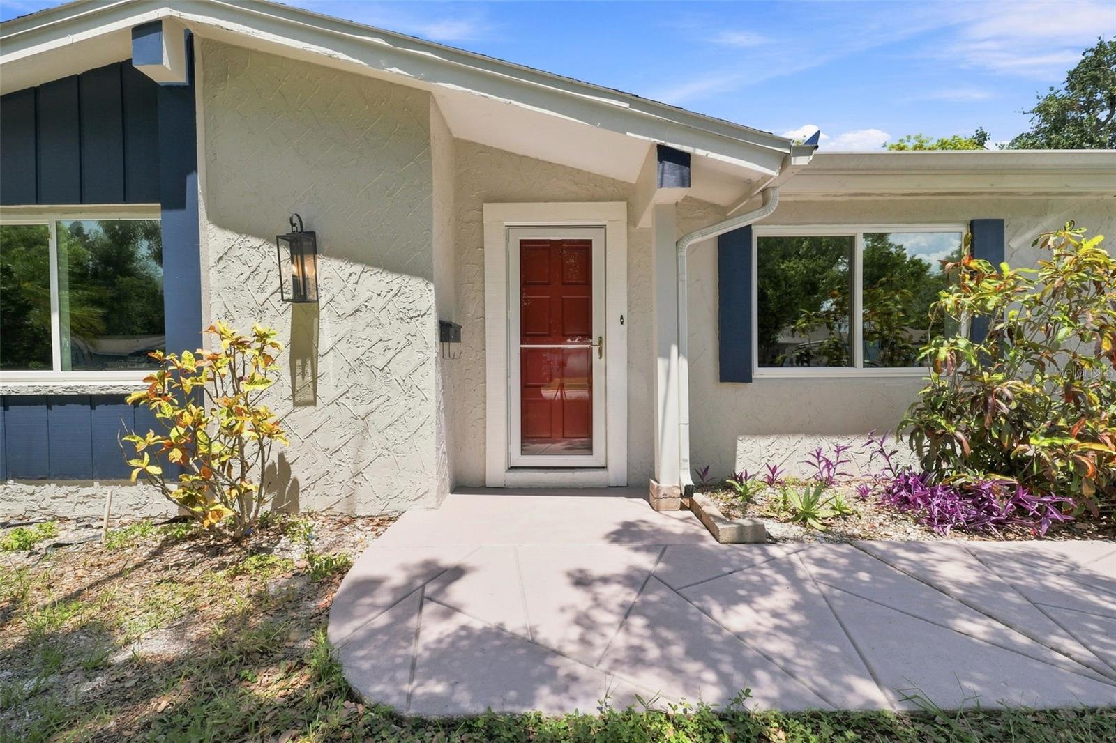 4025 STRATFIELD DR — photo 6