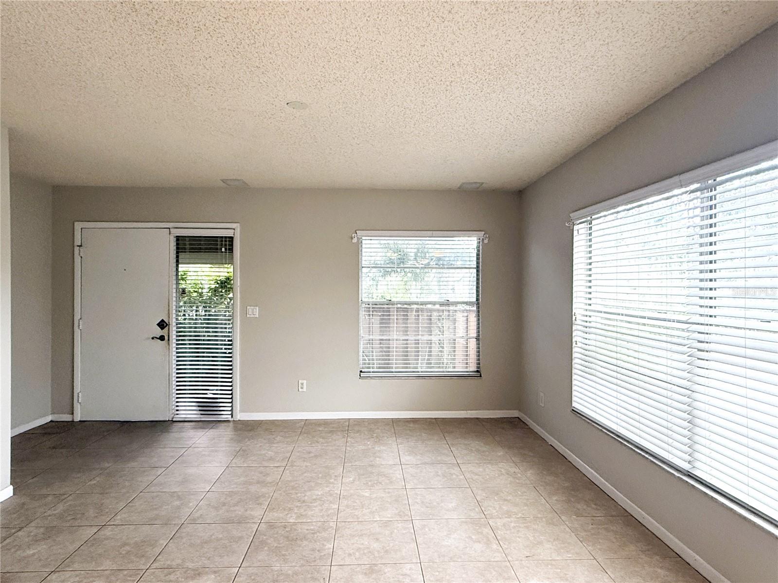 15502 MORNING DR — photo 2