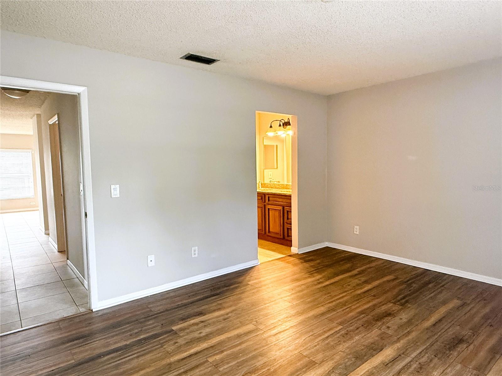 15502 MORNING DR — photo 9