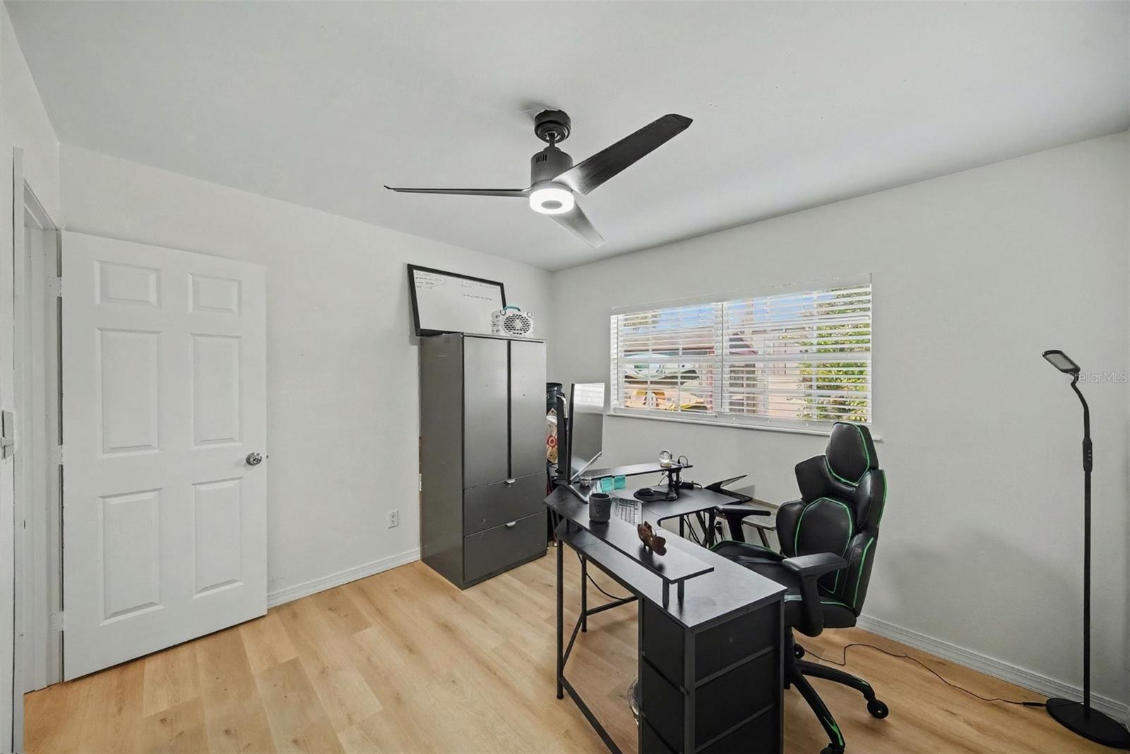 4636 W BAY COURT AVE — photo 12
