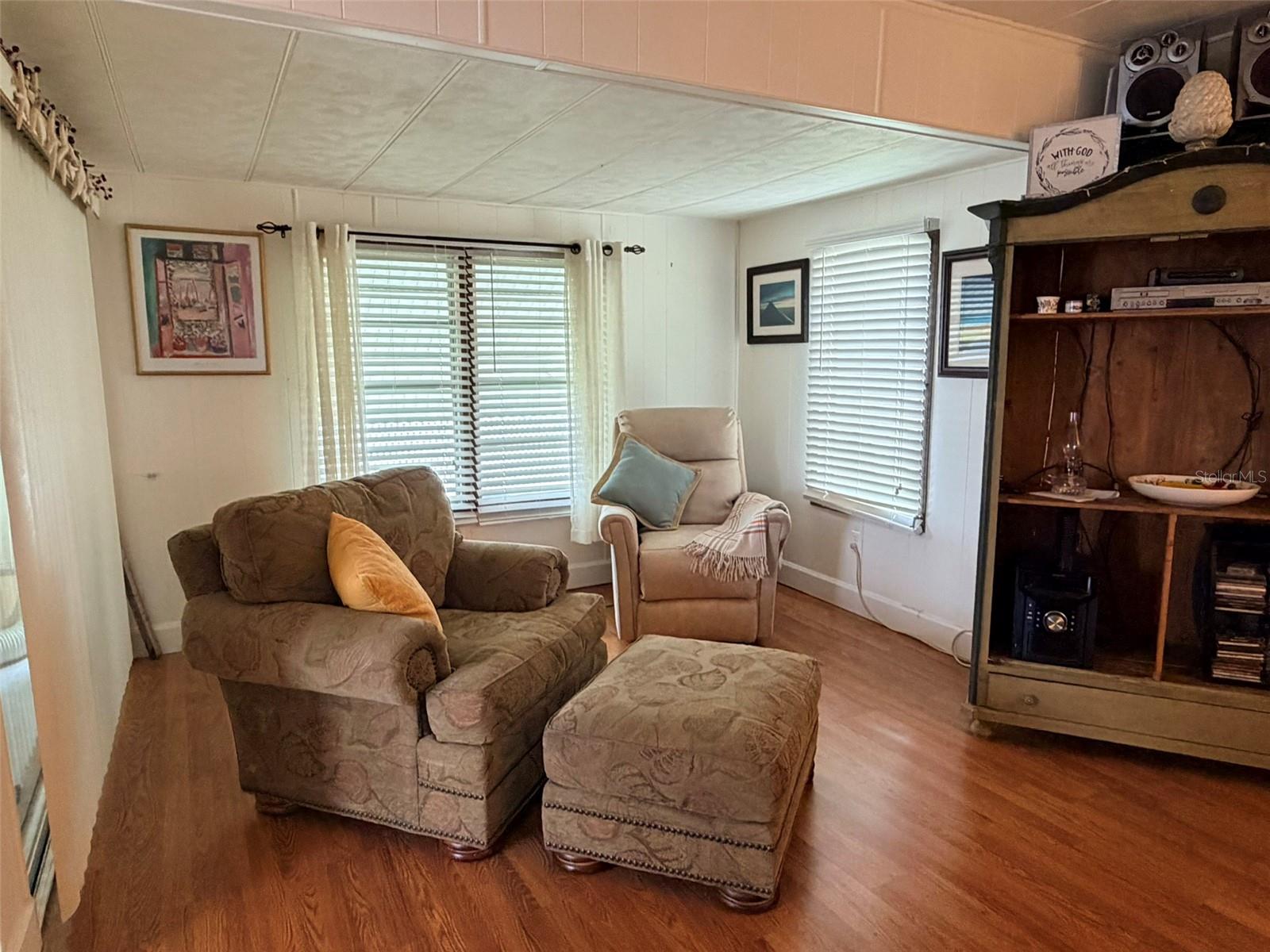 2248 CA D ORO DR — photo 8