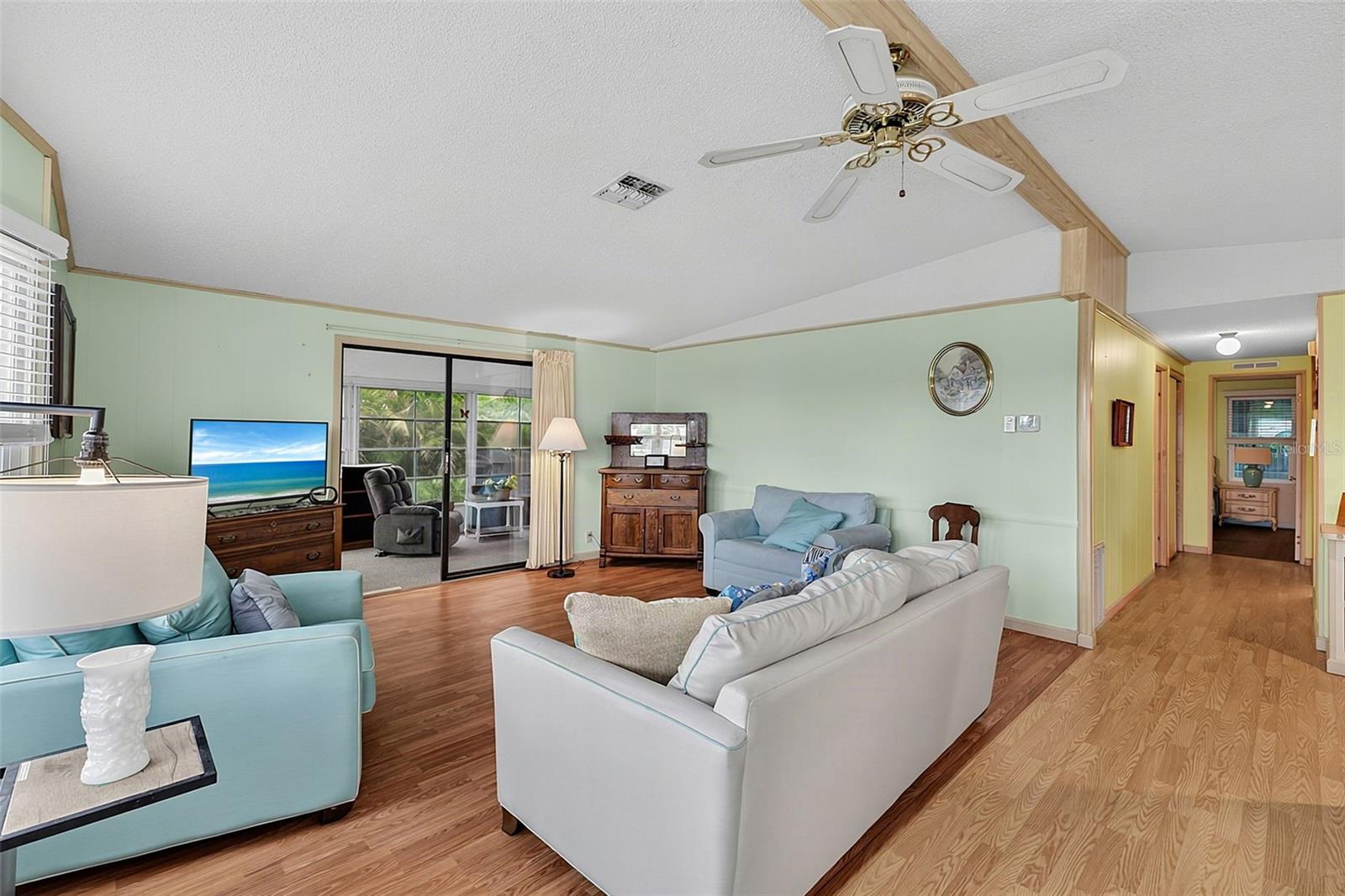 417 VILLA NUEVA CIR — photo 12