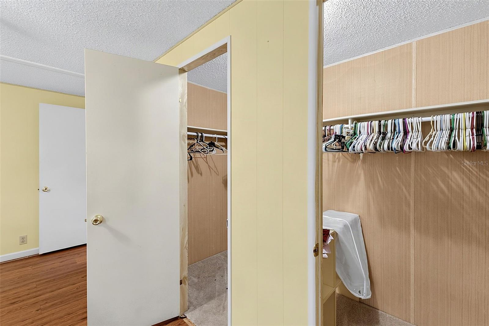 417 VILLA NUEVA CIR — photo 16