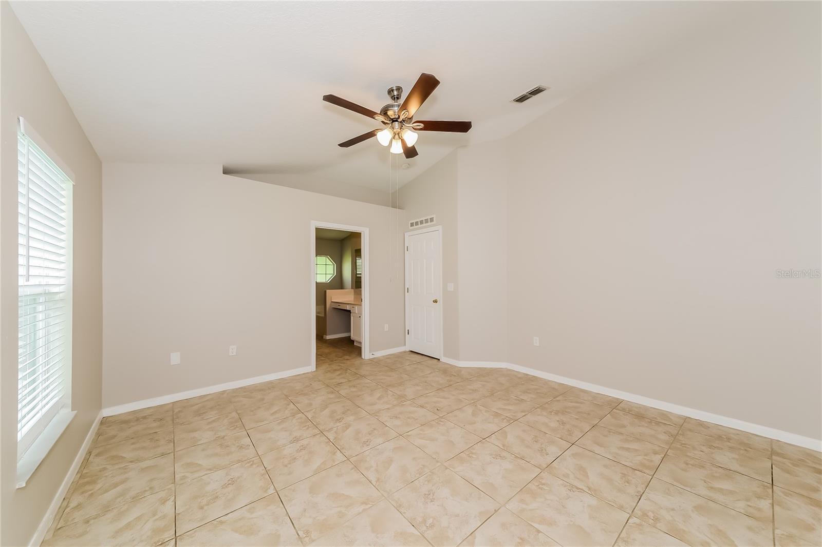 4227 PINE CONE TER — photo 3