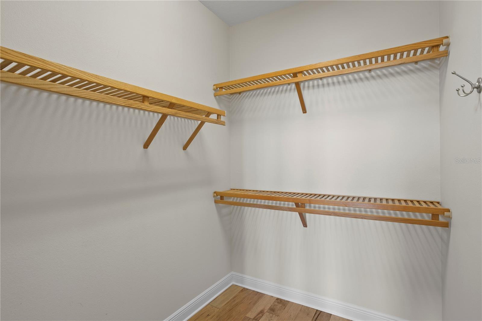 2762 RESERVE CT #107 — photo 40