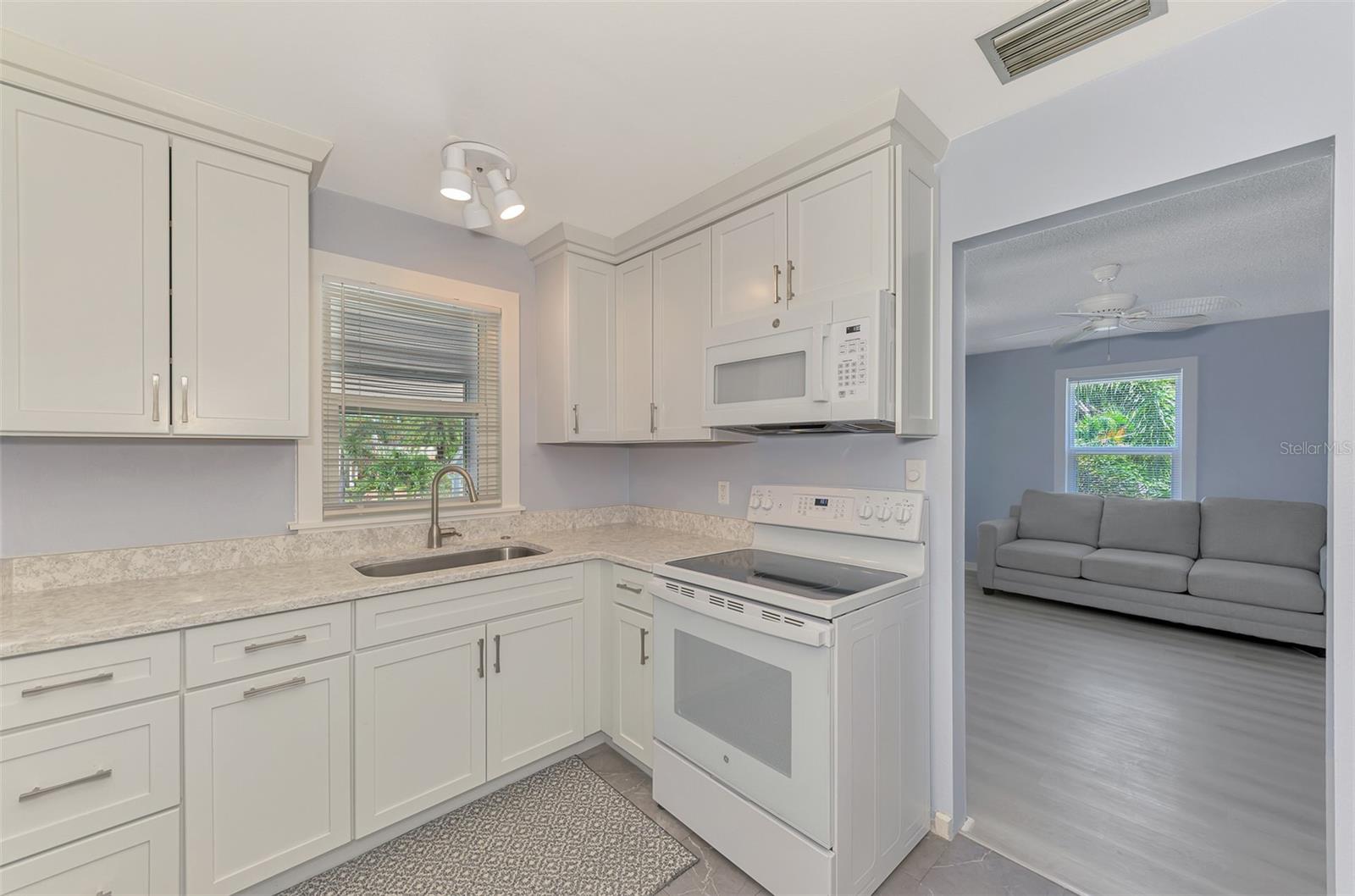1858 BOYCE #A — photo 13