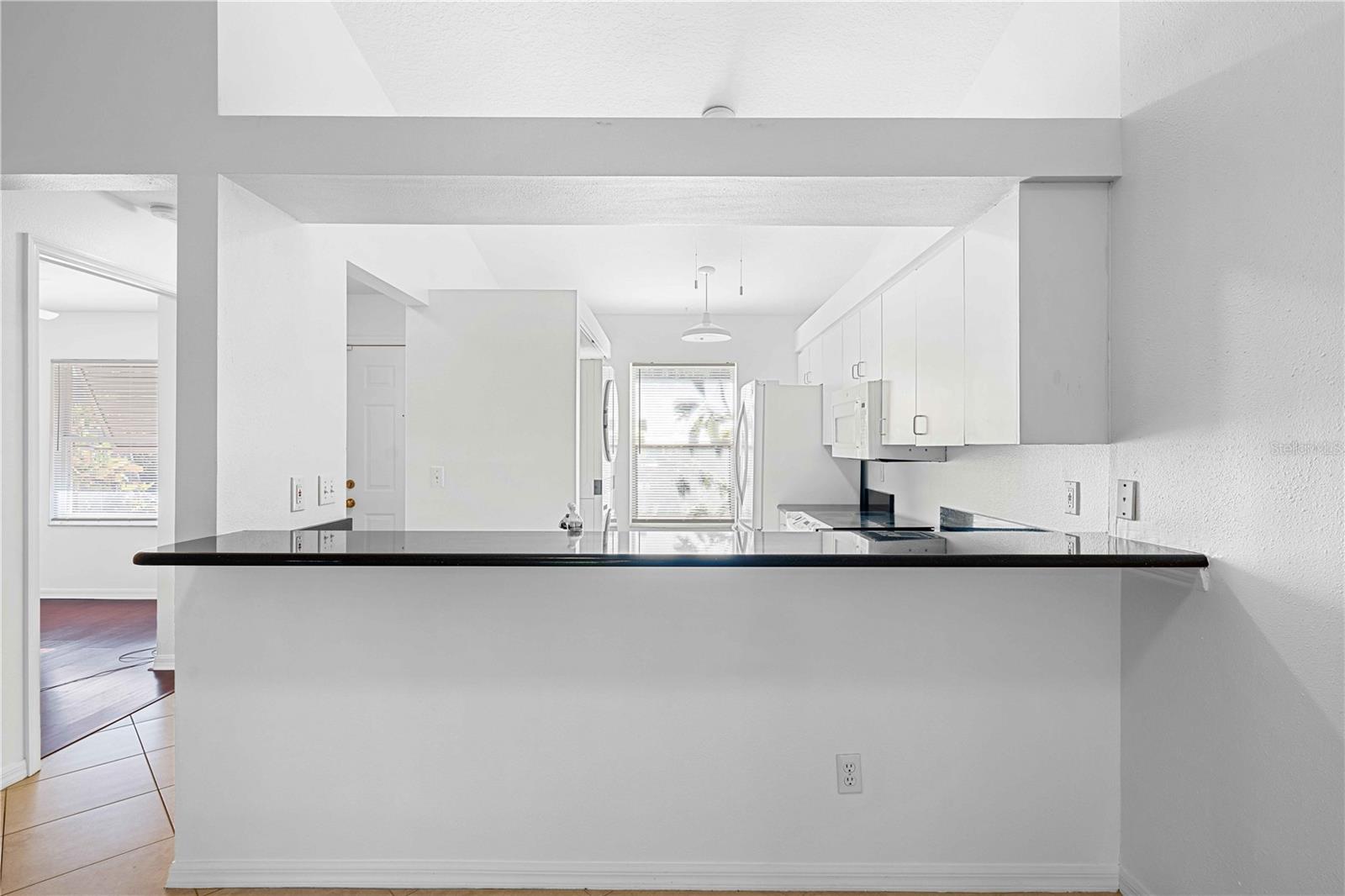 630 N JEFFERSON AVE #19 — photo 10