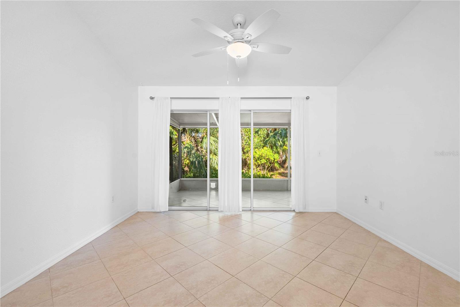 630 N JEFFERSON AVE #19 — photo 7