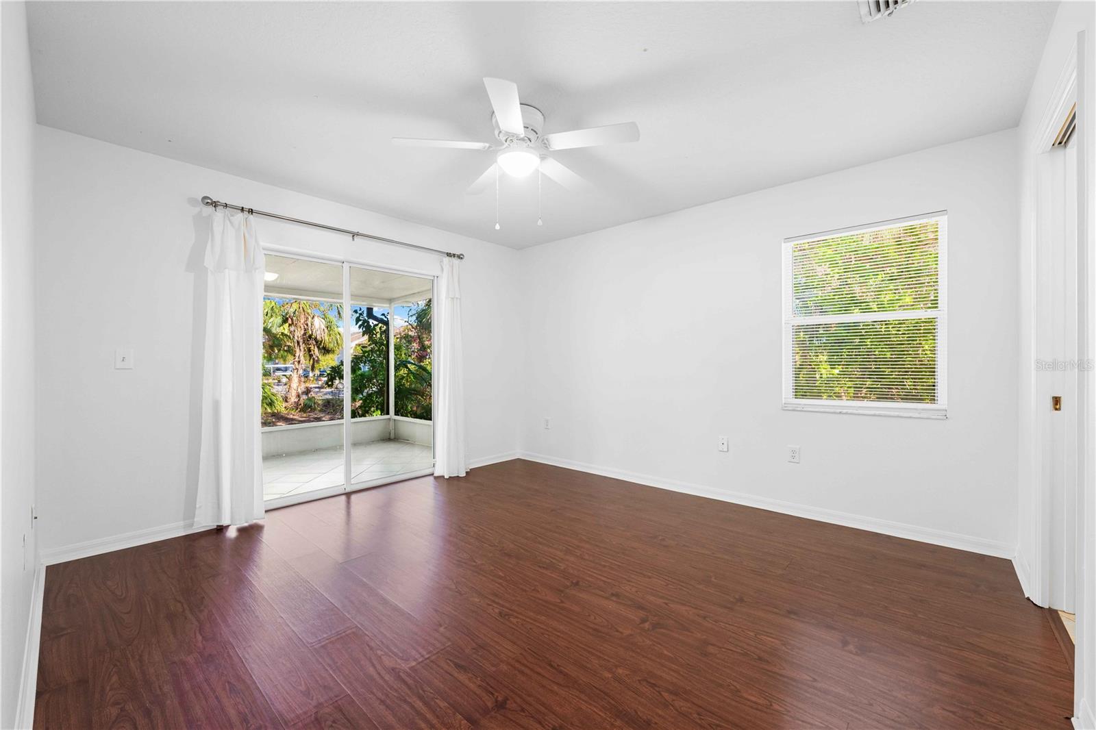 630 N JEFFERSON AVE #19 — photo 17