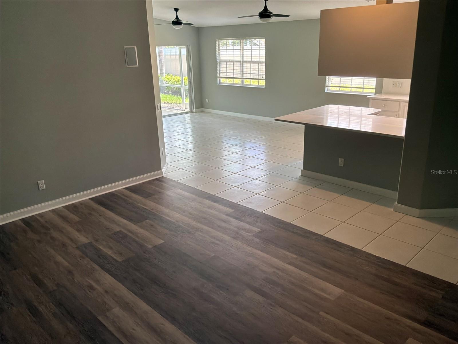 5796 IVREA DR — photo 4