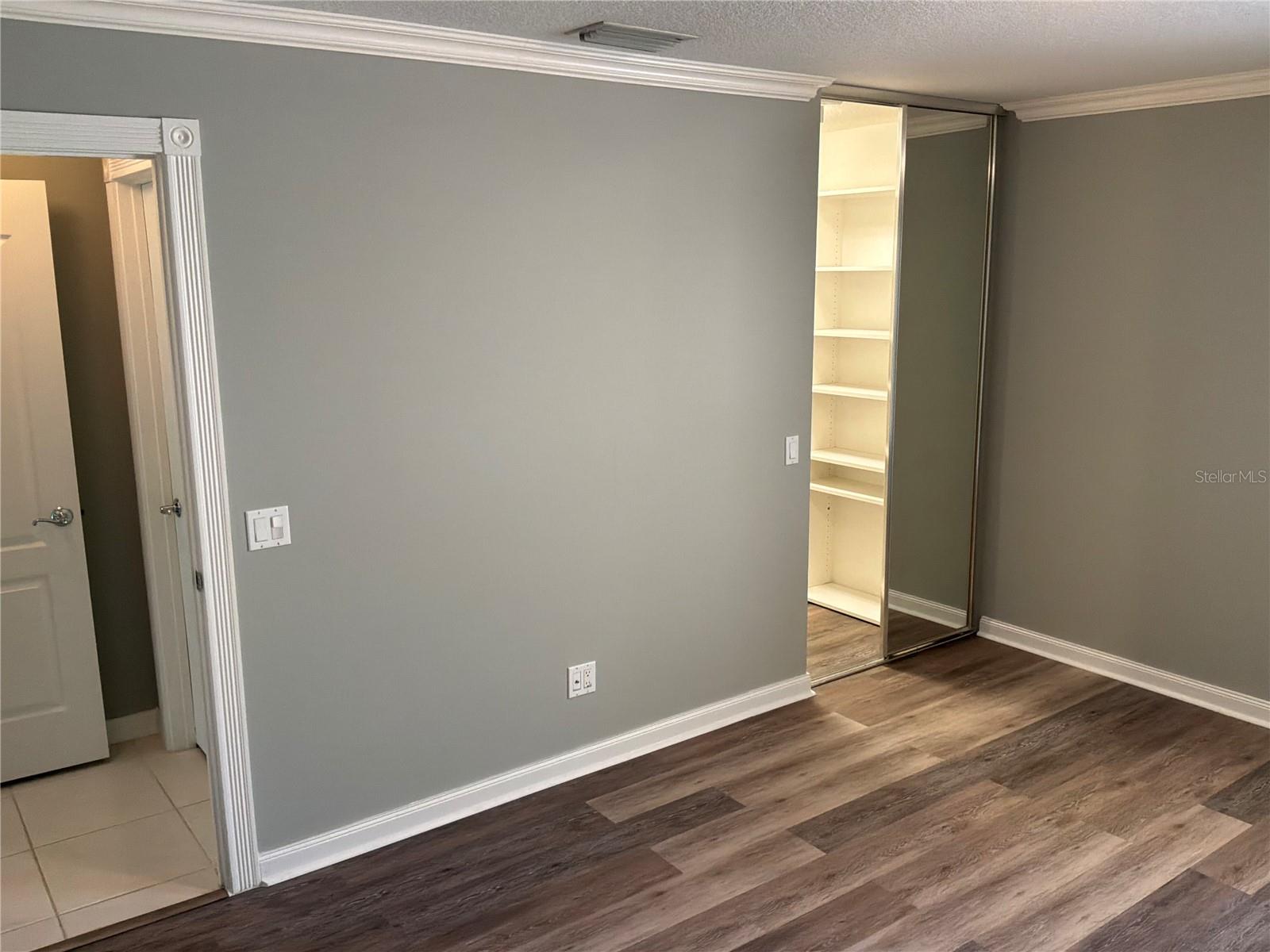 5796 IVREA DR — photo 24