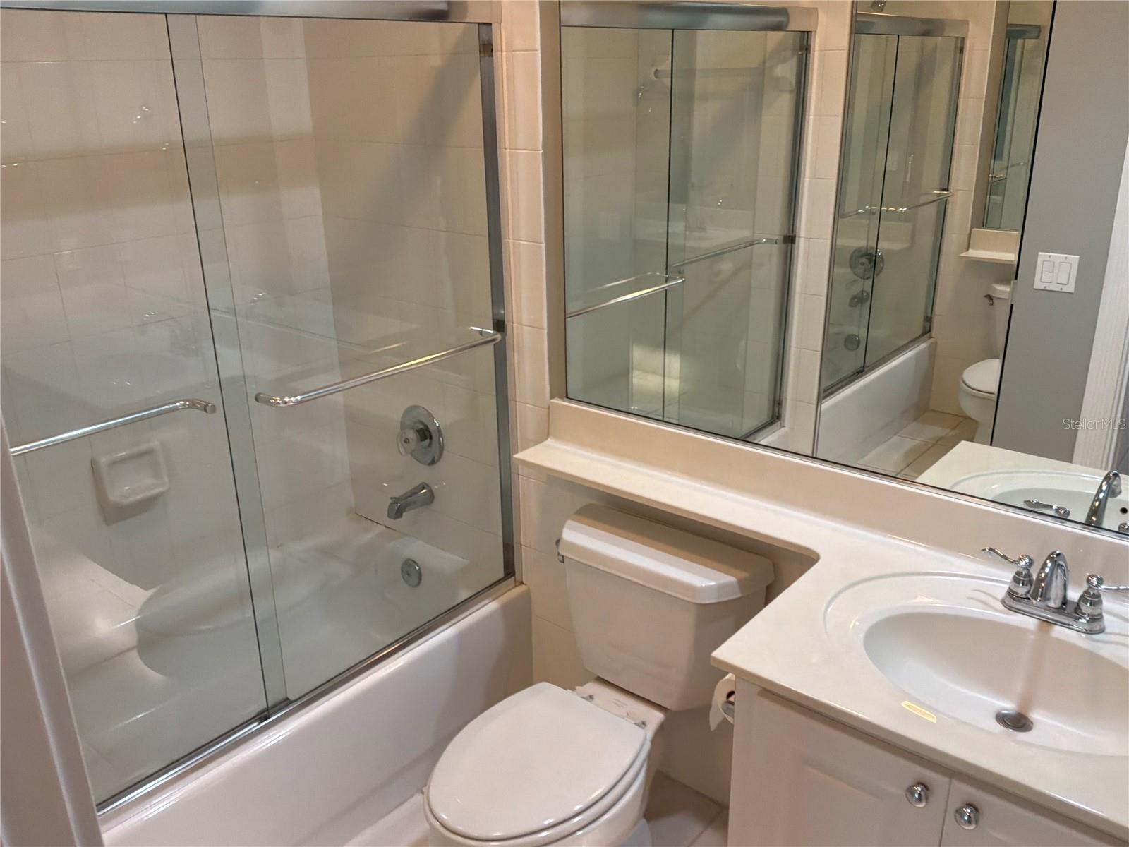 5796 IVREA DR — photo 25