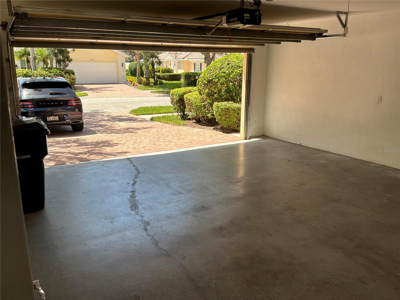 5796 IVREA DR — photo 22