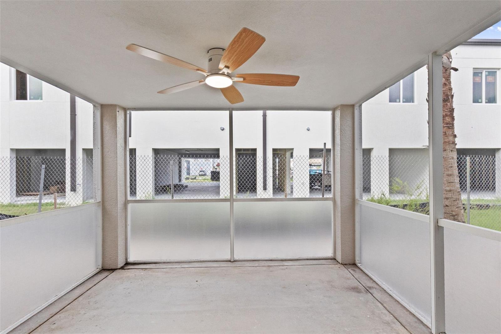 17035 GULF BLVD #116 — photo 19