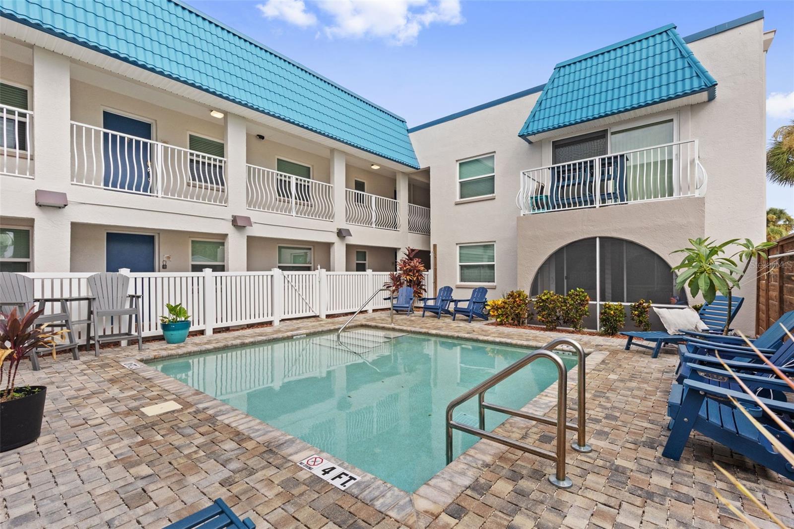 17035 GULF BLVD #116 — photo 27