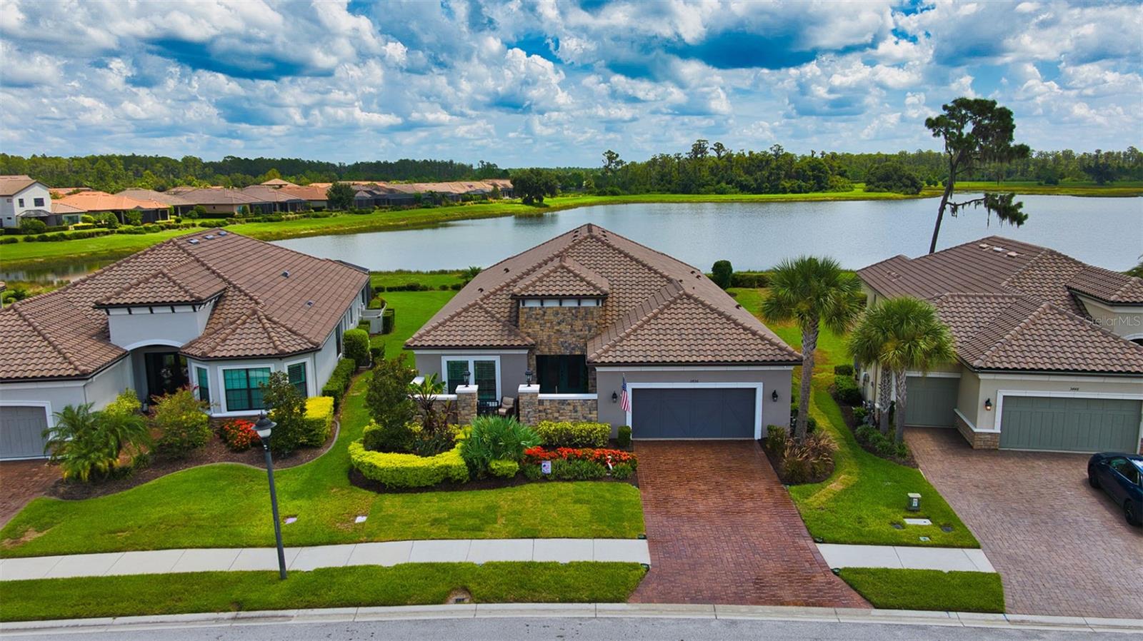 3456 FORSYTHIA DR — photo 4