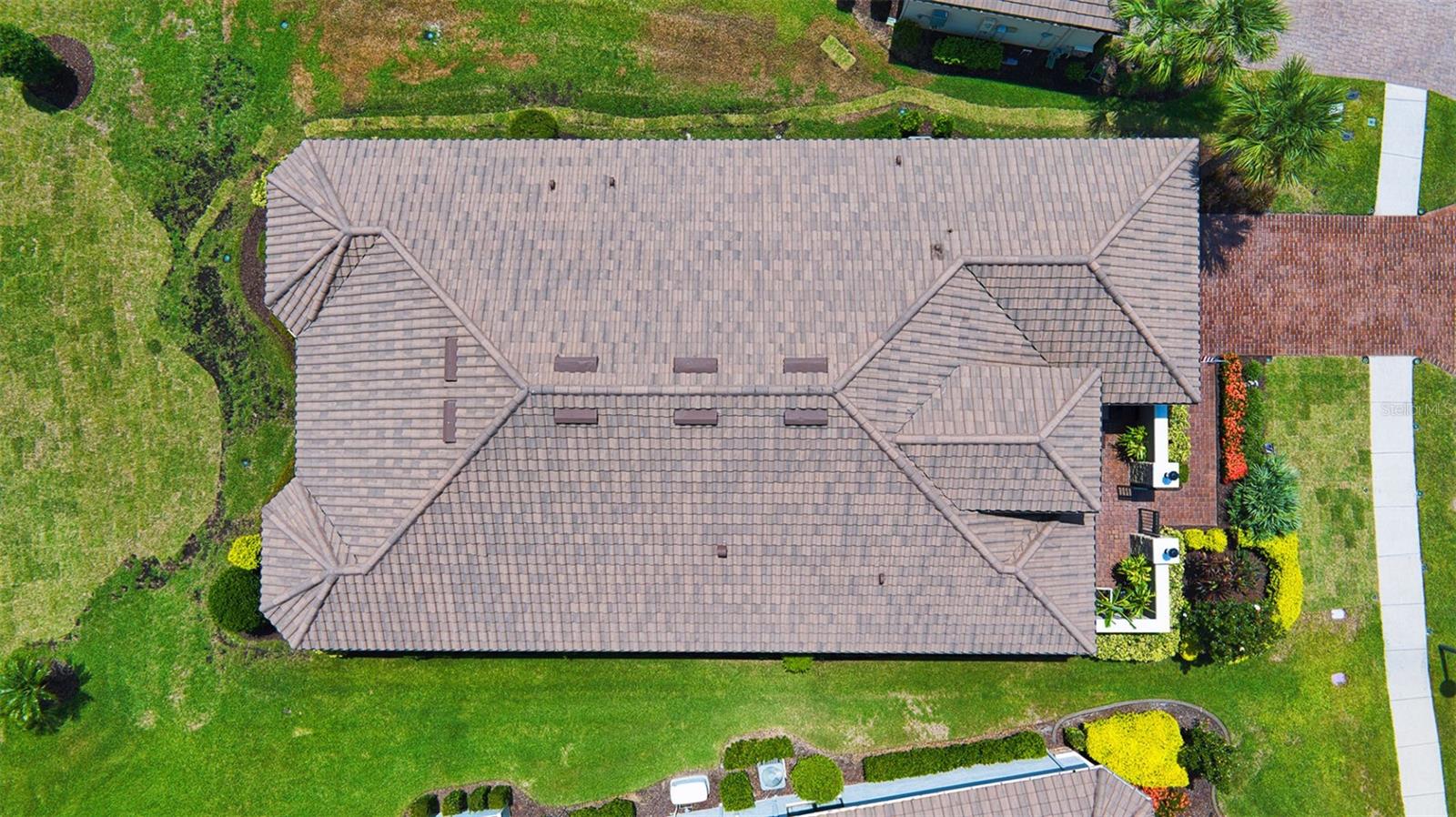 3456 FORSYTHIA DR — photo 9