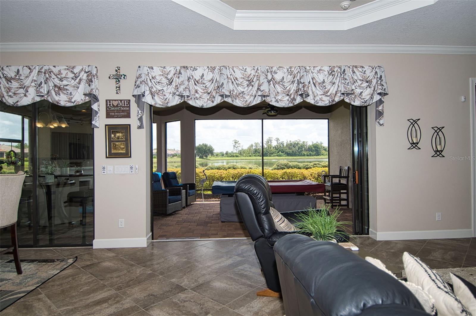 3456 FORSYTHIA DR — photo 39