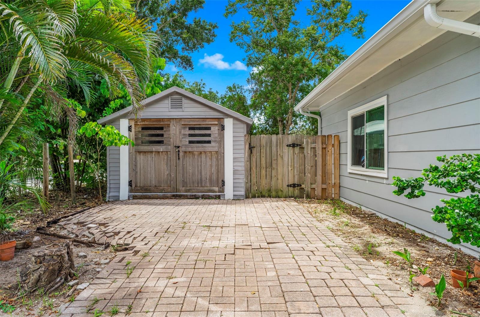 2488 DAVIS BLVD — photo 37
