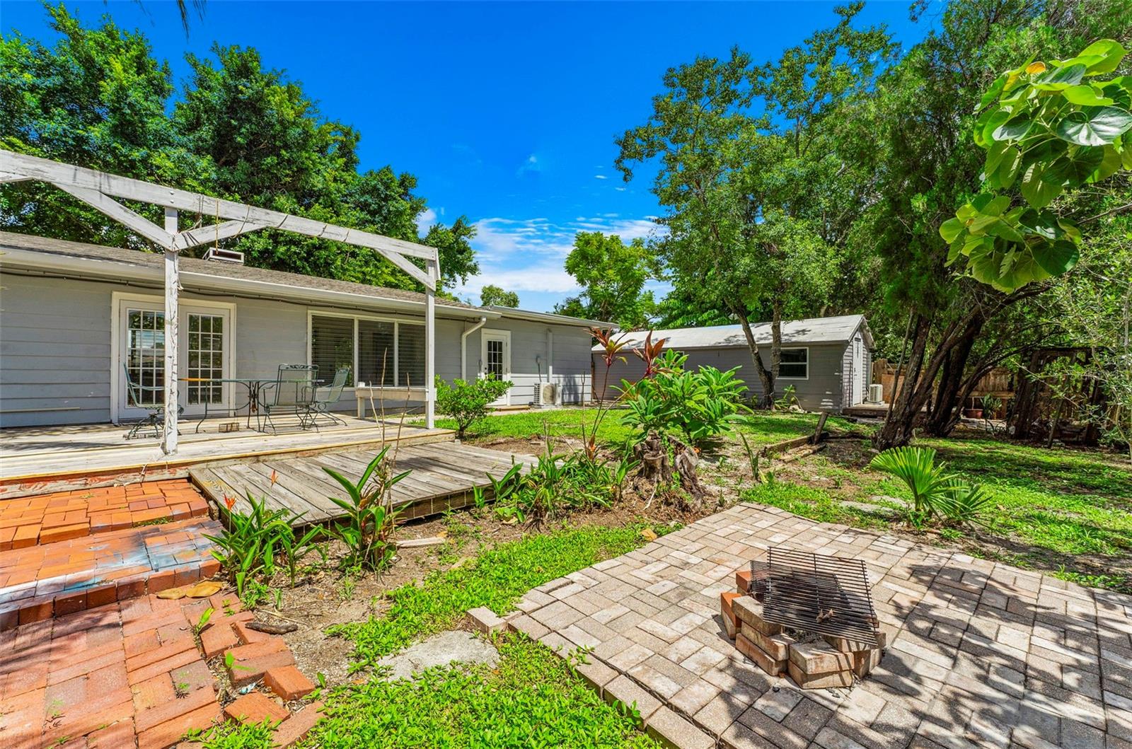 2488 DAVIS BLVD — photo 34