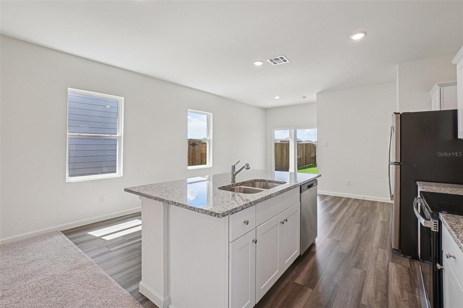 10534 CURVING CREEK LOOP — photo 6
