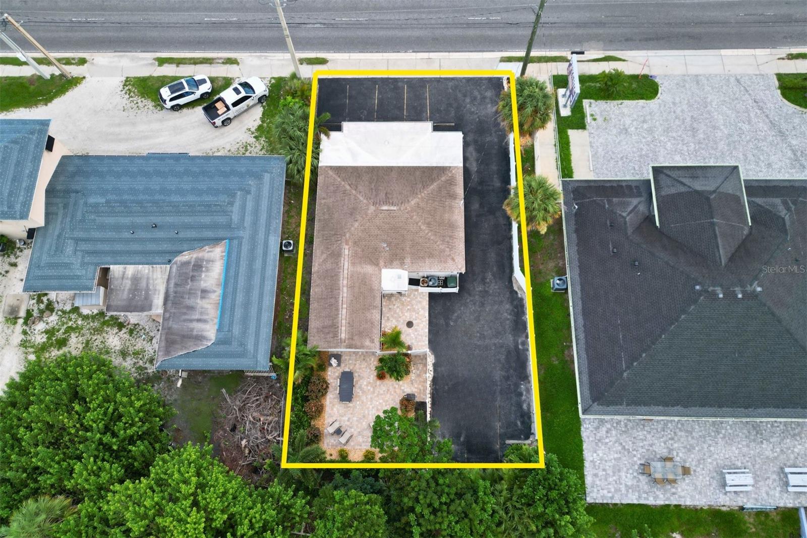 1670 STICKNEY POINT RD — photo 4