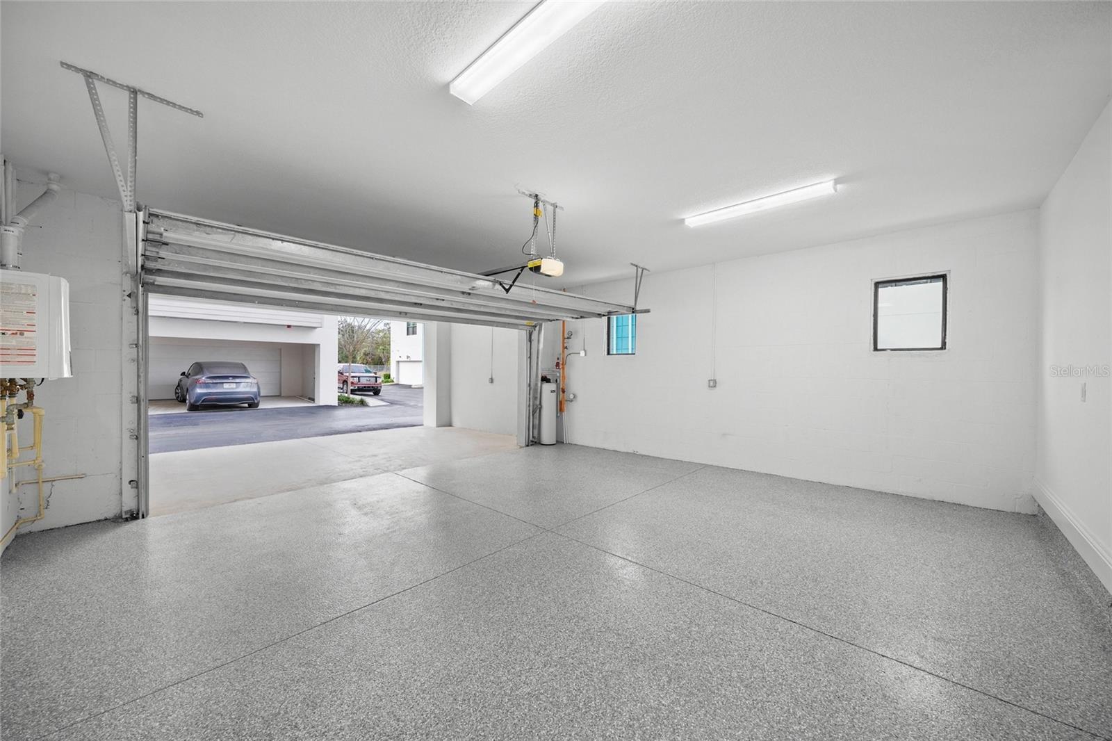 72 N SCHOOL AVE — photo 38