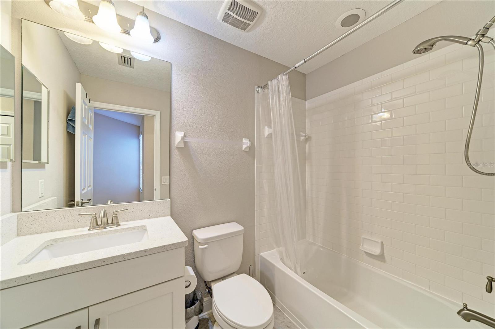 4991 OARSMAN CT — photo 32