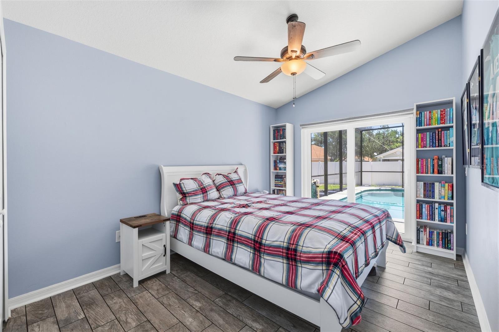 12020 RUNNING FOX CIR — photo 17