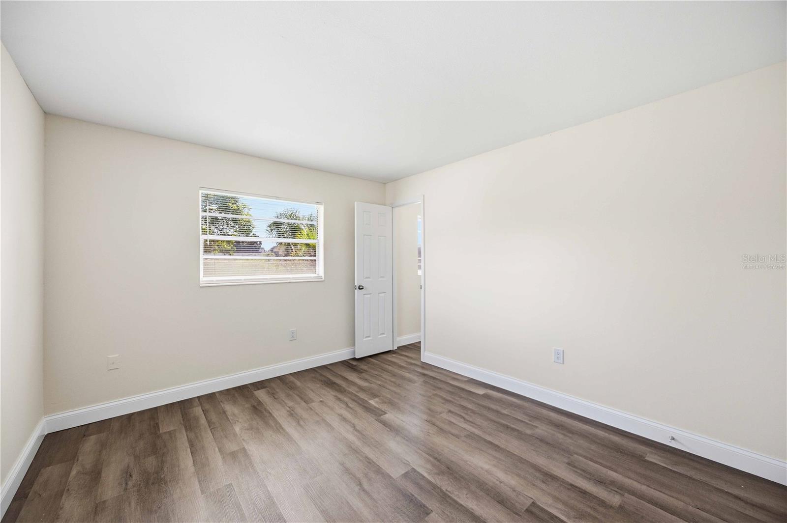 3012 CLAY CIR — photo 23