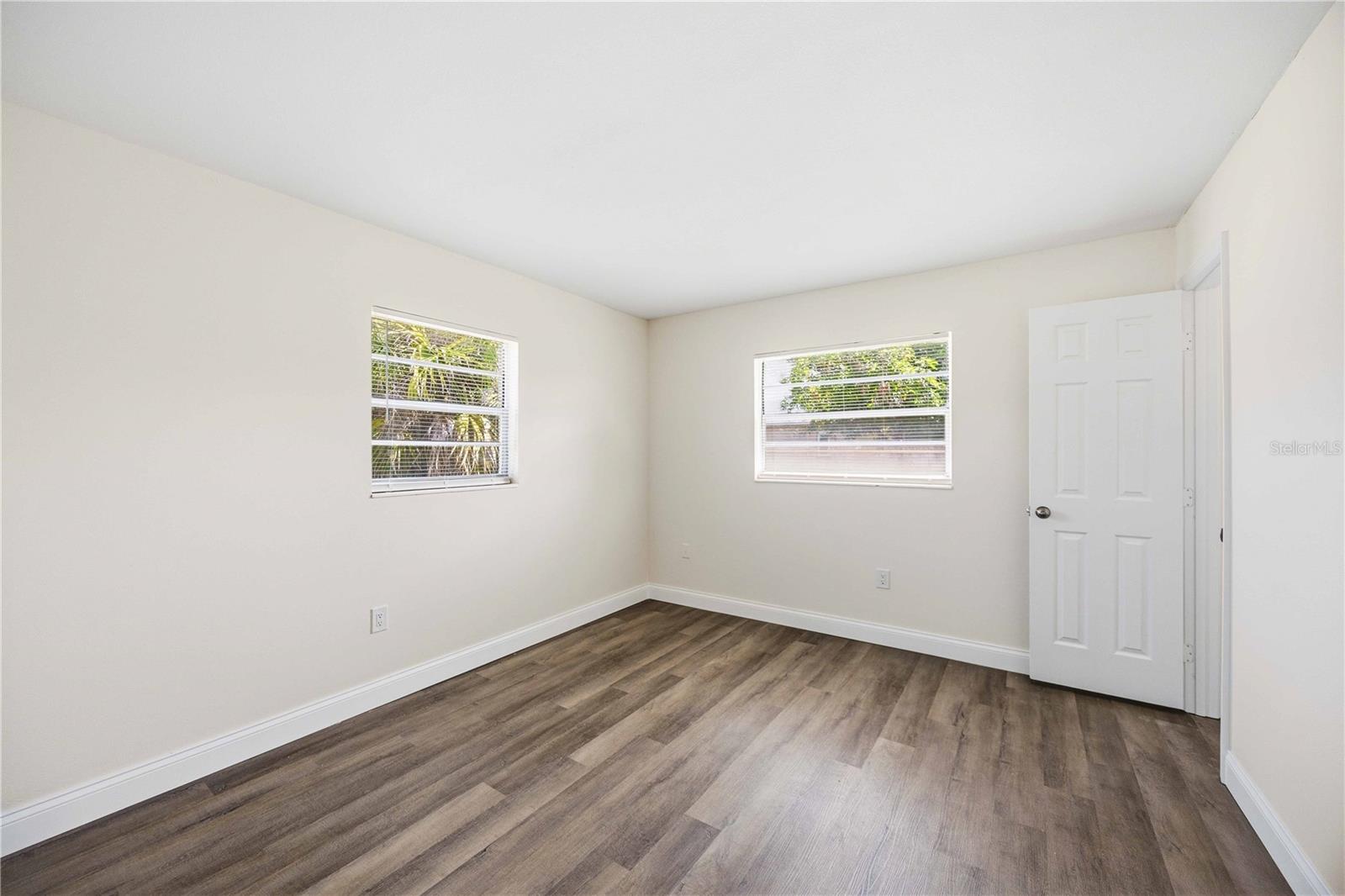 3012 CLAY CIR — photo 18