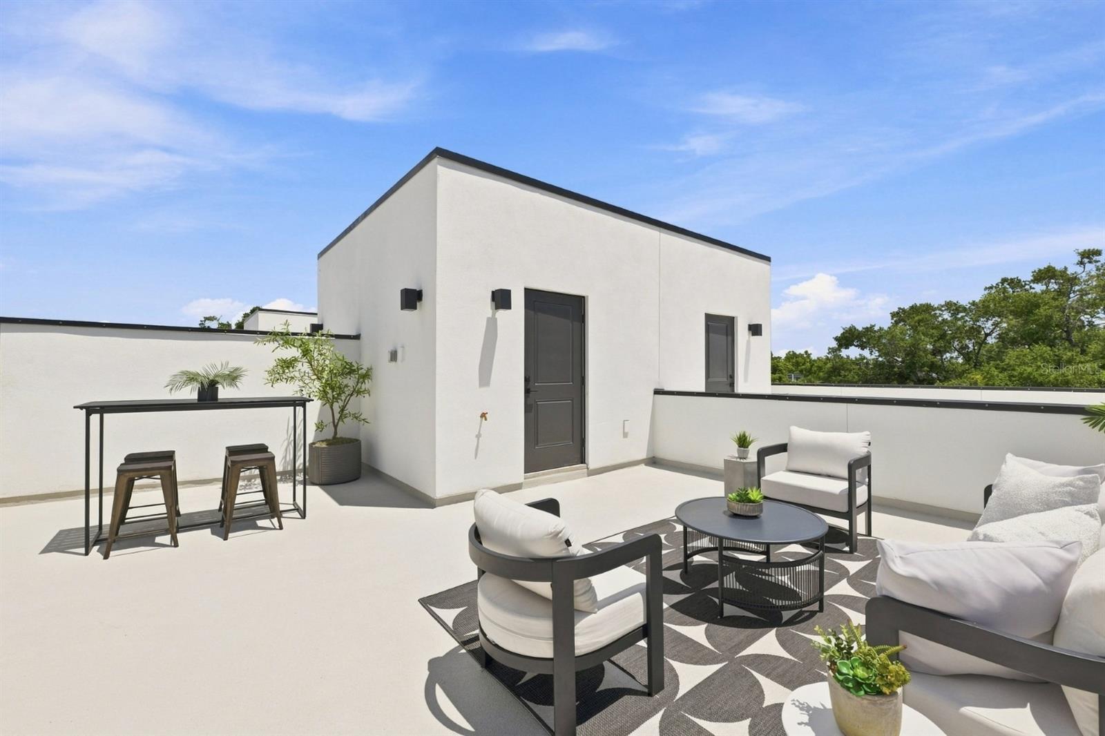 310 W COLUMBUS DR #8 — photo 26