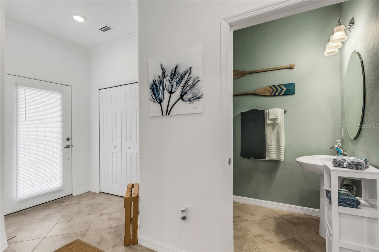 20450 LAGENTE CIR — photo 10