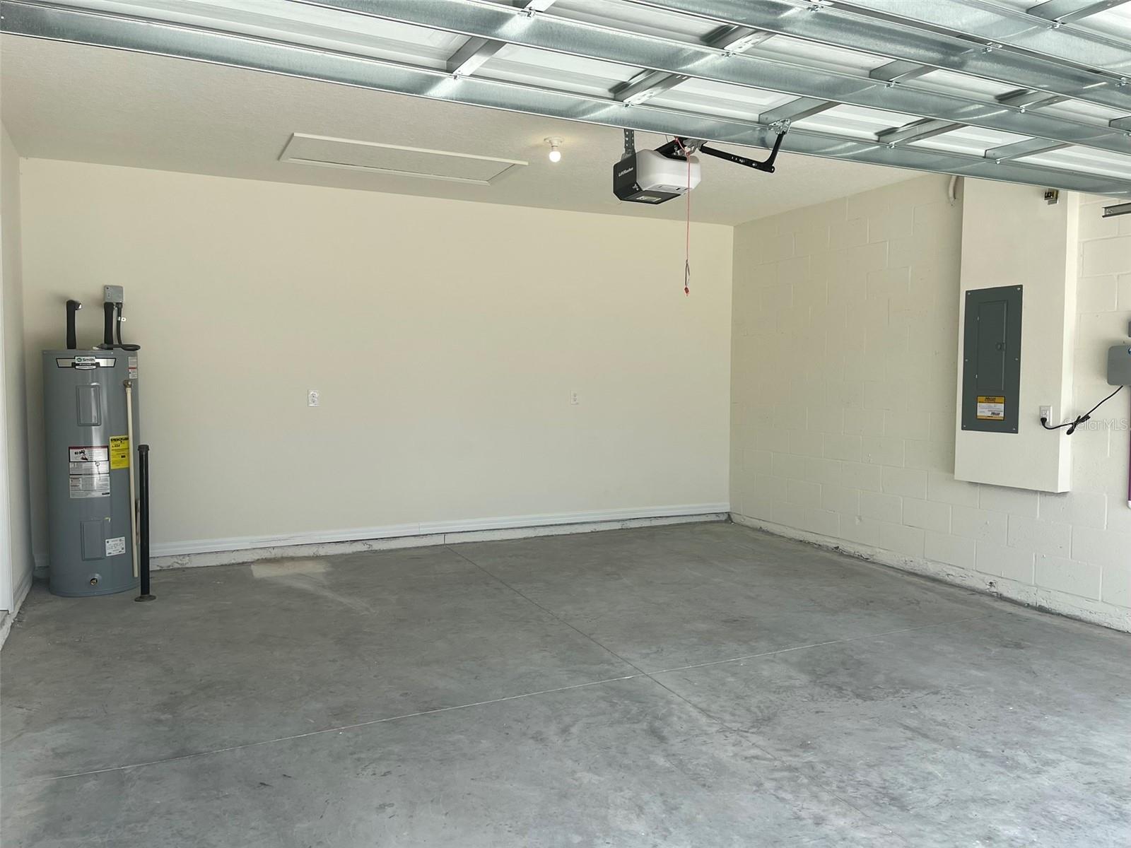 8434 HARDY BAY LOOP — photo 2
