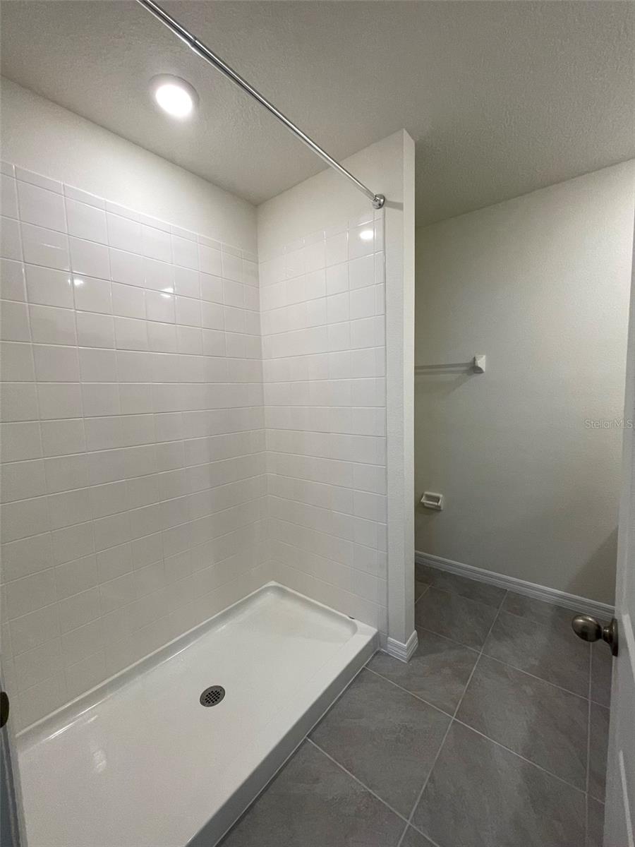 8434 HARDY BAY LOOP — photo 11
