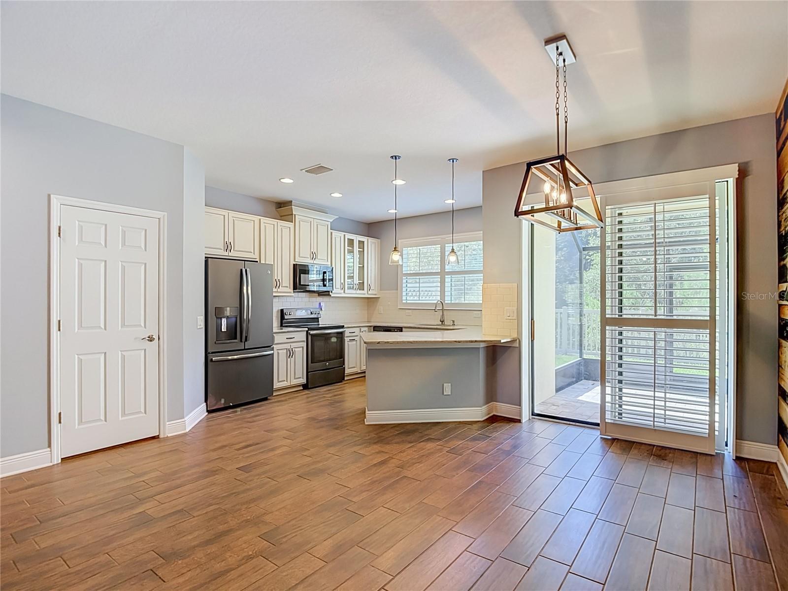 30305 SOUTHWELL LN — photo 4