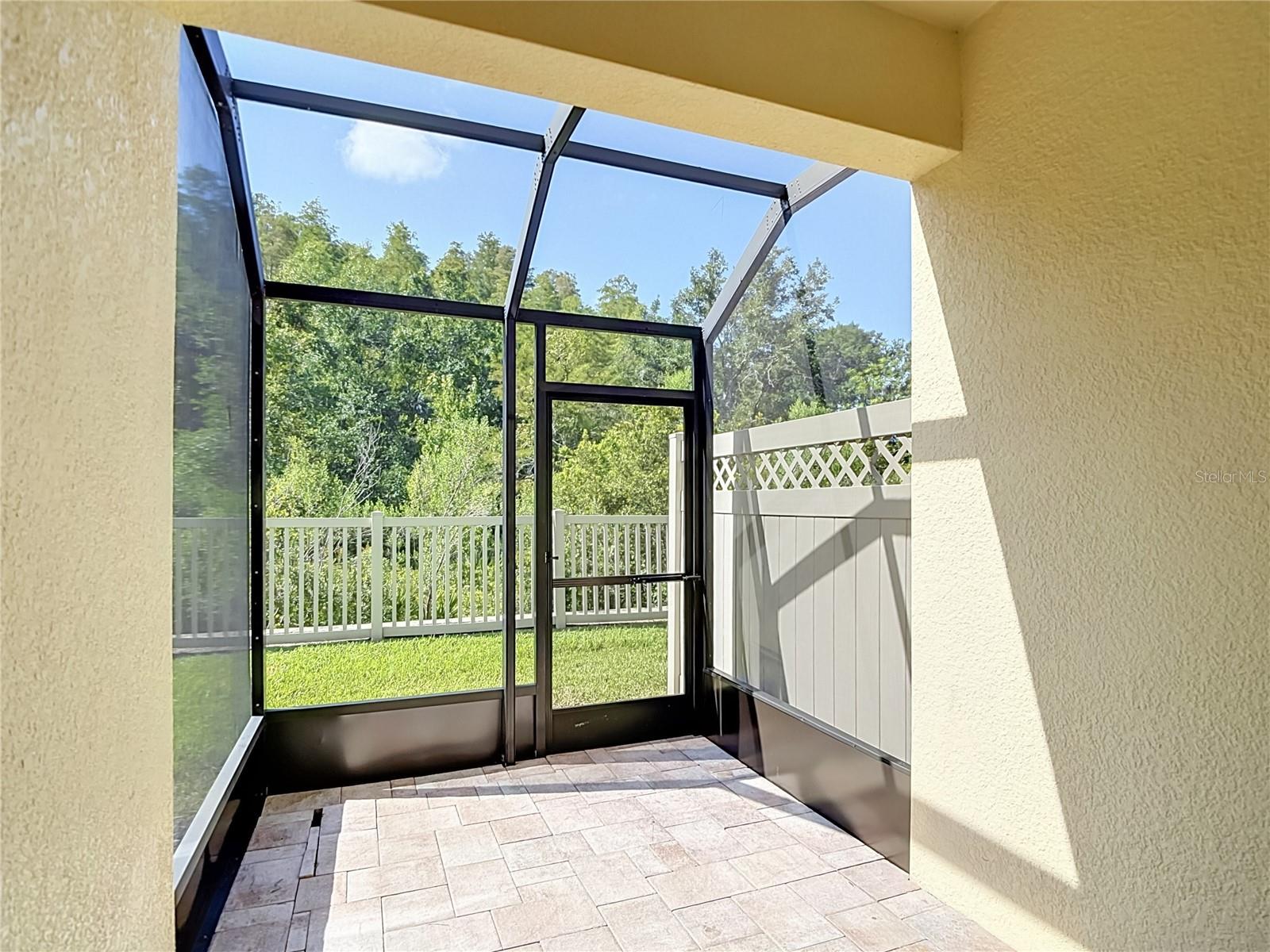 30305 SOUTHWELL LN — photo 32