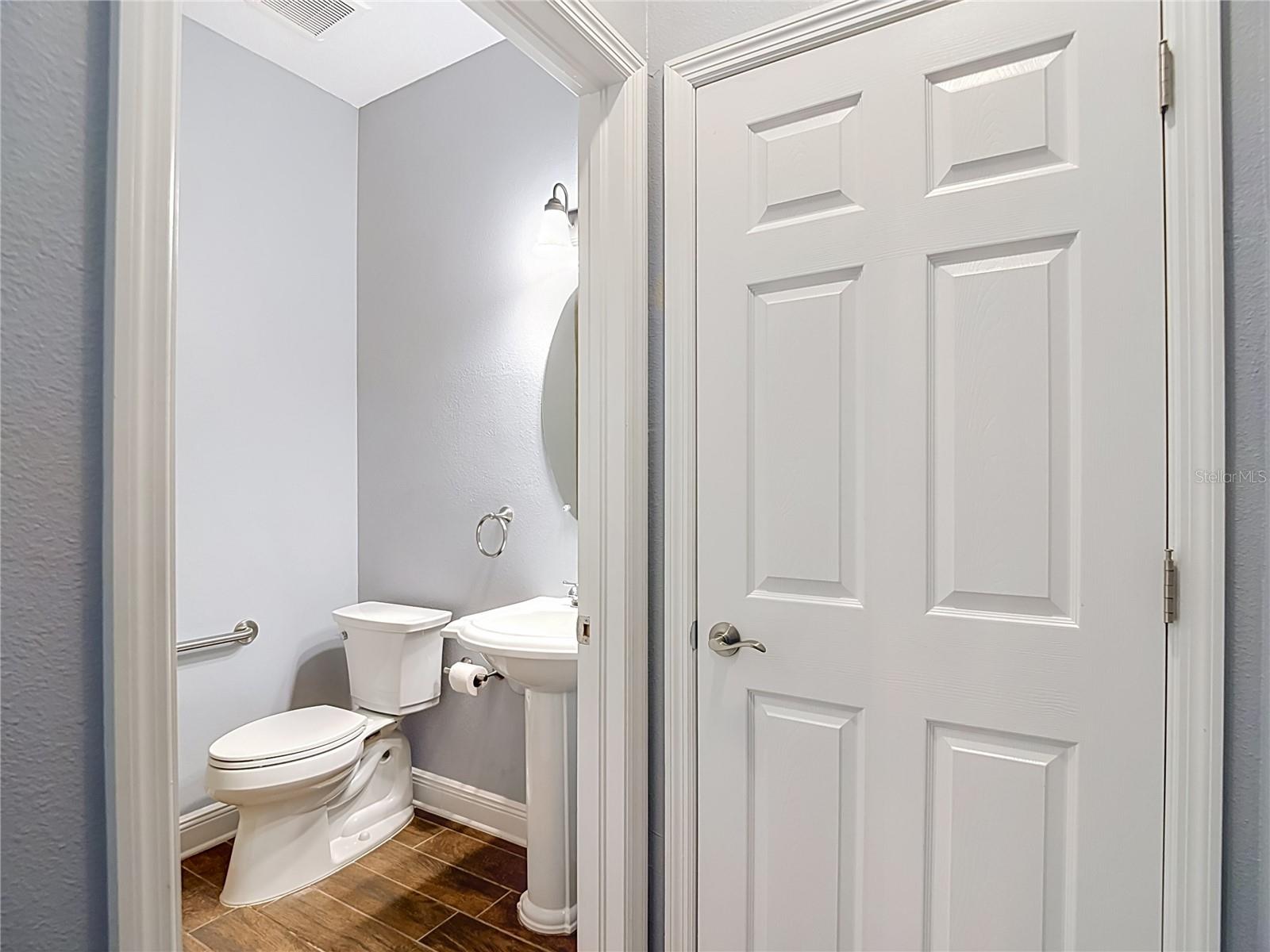 30305 SOUTHWELL LN — photo 12